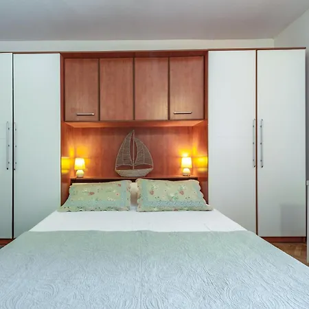 Apartment Ivana , Dubrovnik, Natka Nodila 4 *